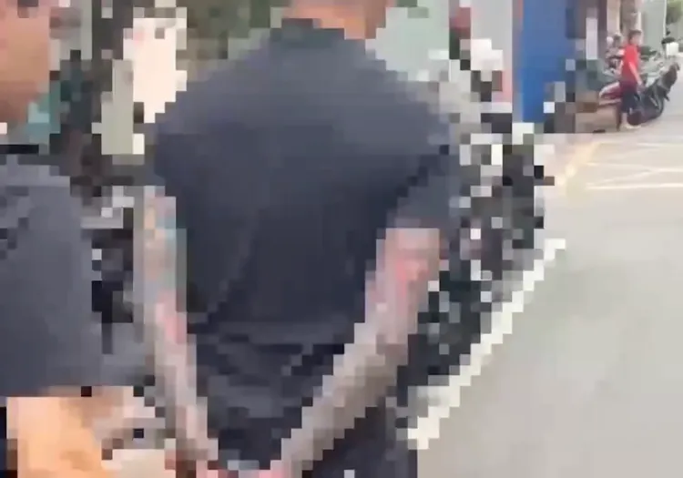 李姓雇主开设洗车场背后从事暴力讨债，连自己员工都成为肥羊。翻摄画面