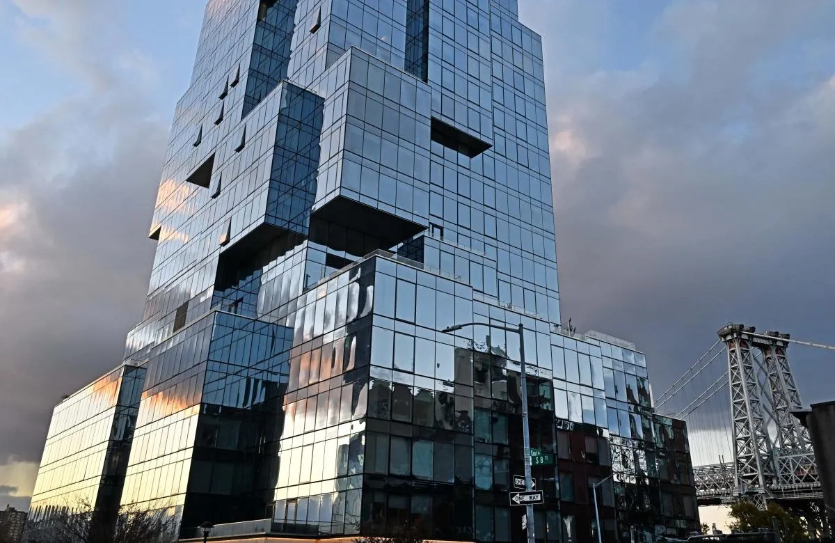 钟女居住的纽约豪宅。翻摄自纽约邮报