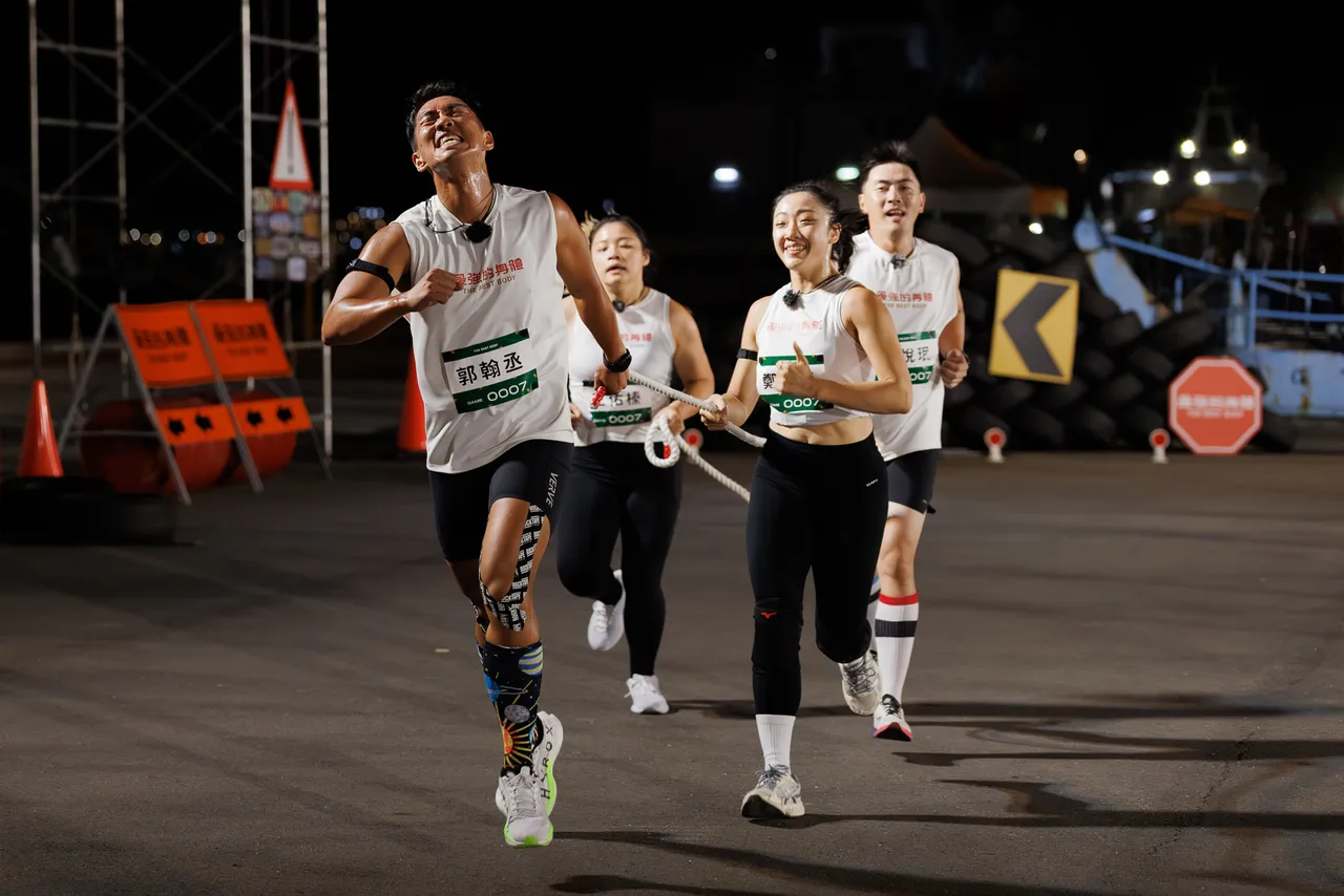 團體組戰況激烈。好看娛樂提供