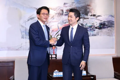 2026北市议员「蓝白合」　戴锡钦挺蒋万安替民众党站台！他指情况恐变紧张