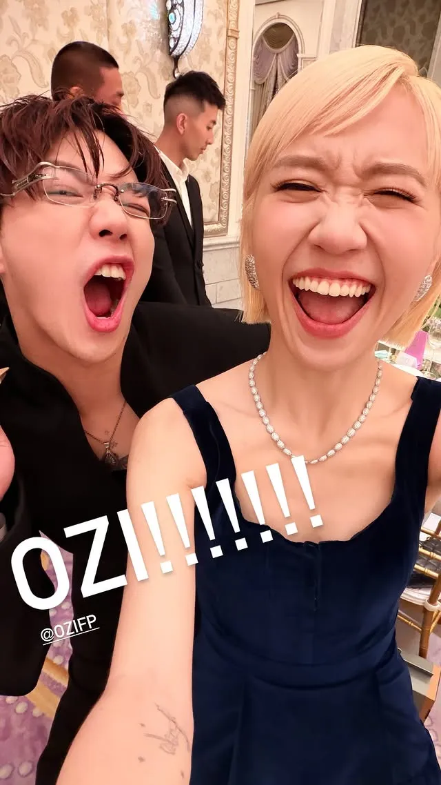 ØZI（左）和Lulu在婚宴上玩得很開心。翻攝Lulu IG