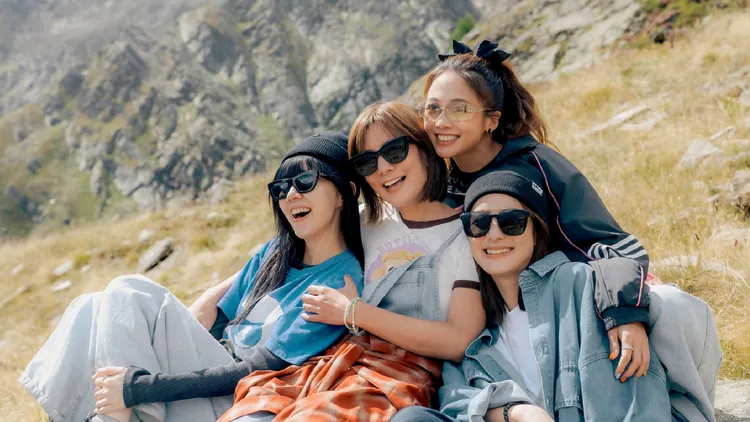 白安（左起）、莎莎、吴映洁、赖雅妍赴瑞士出任务。好看娱乐提供