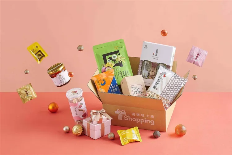 高鐵線上購「寶島箱」，期間下單免運再送乘車半價券。高鐵提供