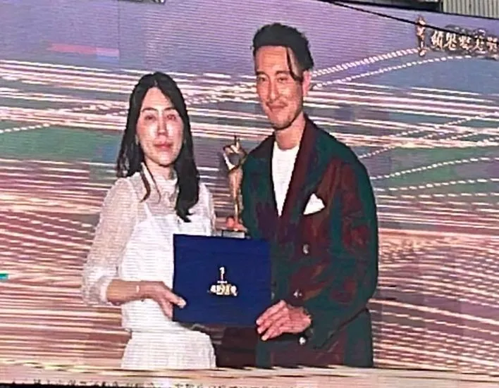 王阳明颁奖。张沛森摄