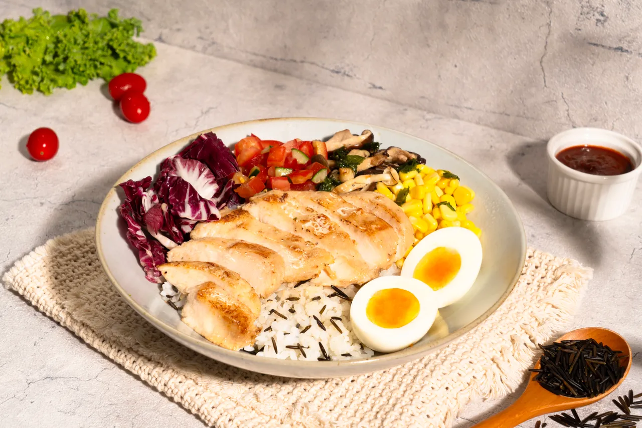 微兜舒肥舒肥鸡轻盈碗。业者提供