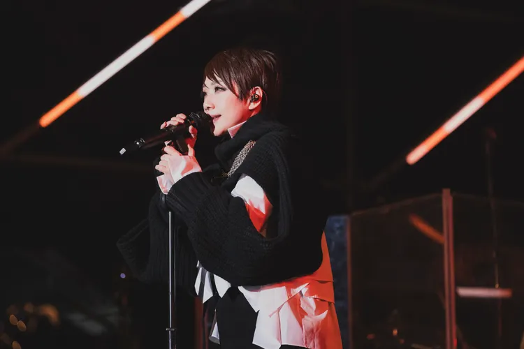 林忆莲今抱病台北华山开唱。照片简单生活节提供、影片读者提供