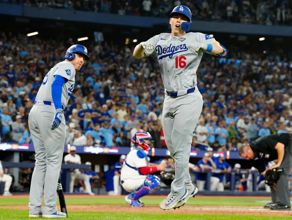 史密斯(右)。美联社