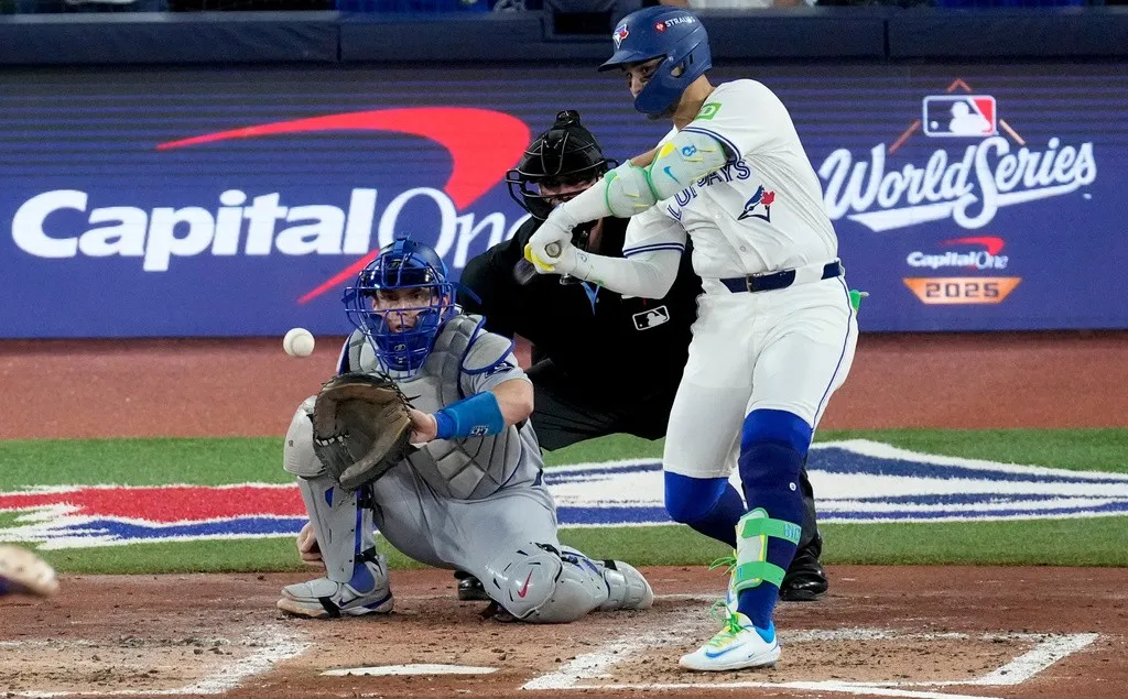 毕切特(右)。美联社