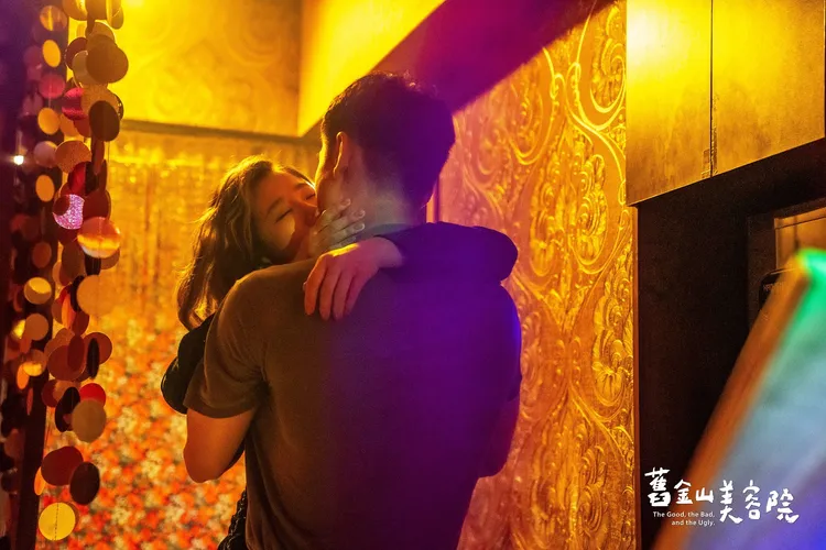 方志友、章廣辰上演火熱戲碼。TVBS提供