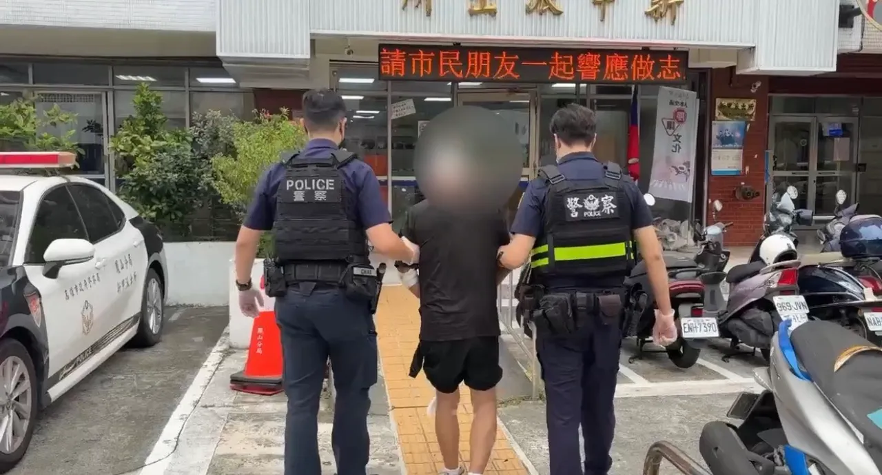 鳳山警方與國道警合力攔截，逮到湯男依竊盜罪移送，還得吃上交通罰單。翻攝照片