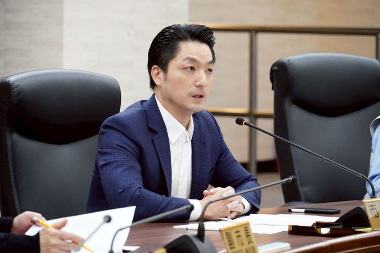 藍白封殺院版財劃法!卓榮泰批「雙重標準」 蔣萬安皺眉反應曝