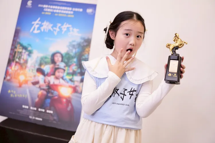 叶子绮接受《壹苹新闻网》专访。彭欣伟摄