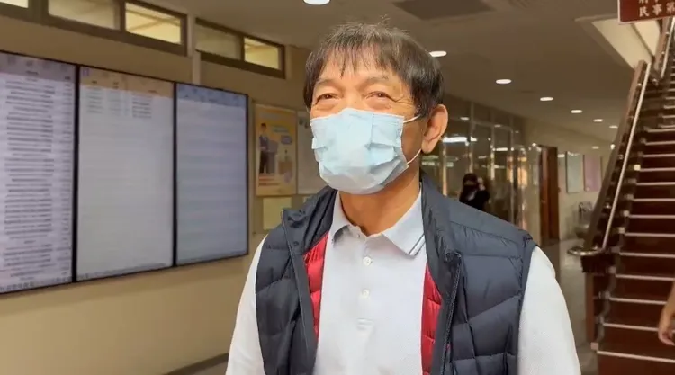 前《菱传媒》社长陈申青今天为京华城侦查泄密案出庭。读者提供