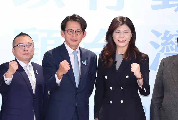 国民党主席郑丽文、民众党主席黄国昌「以行动顾台湾—主席高峰会谈」。庄宗达摄