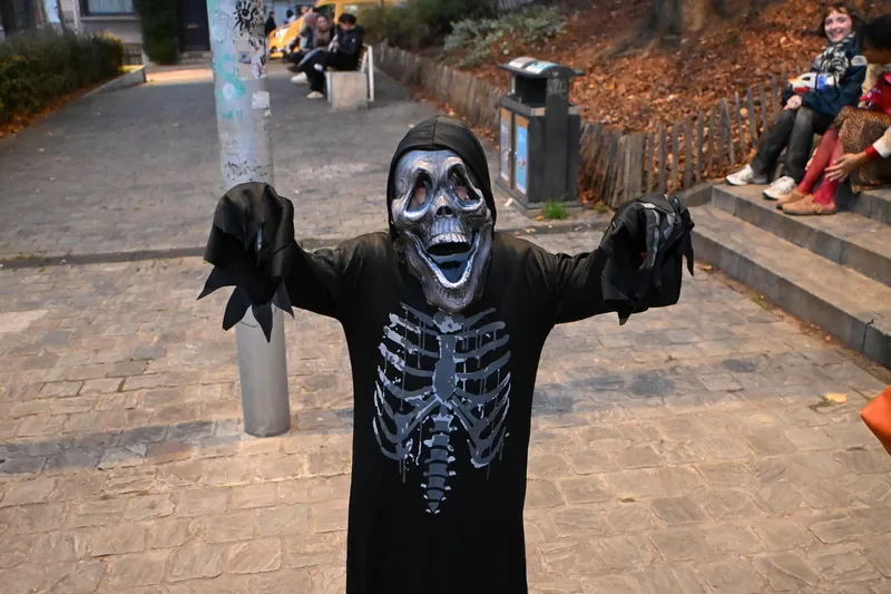 小朋友精心打扮。中央社