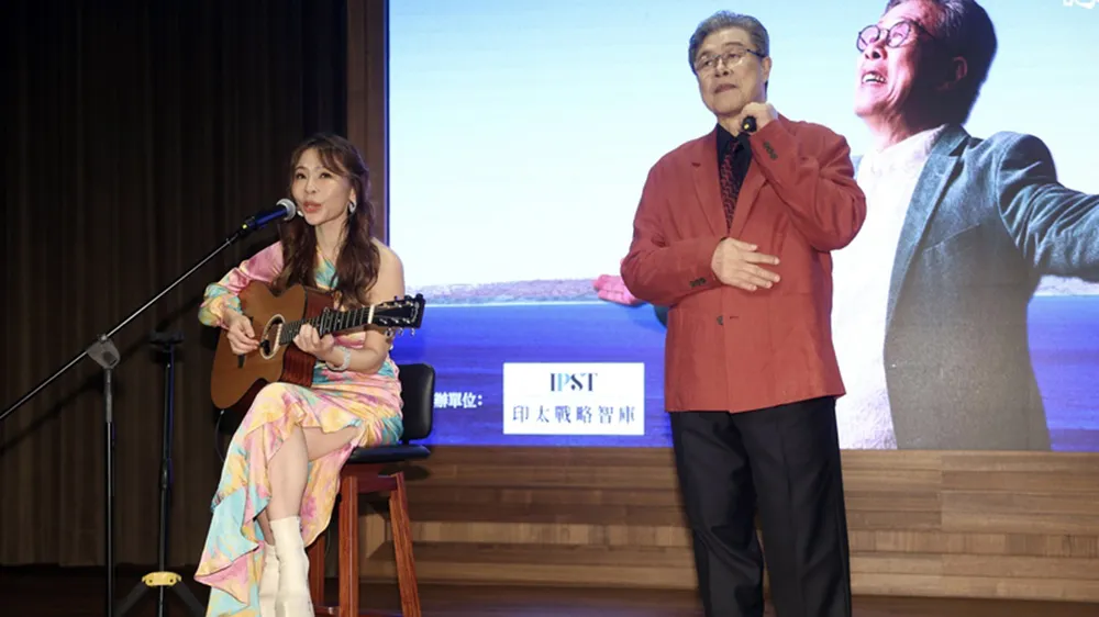 杨烈心痛大槻真希演出被中断　「怎么会有国度做出这种事」