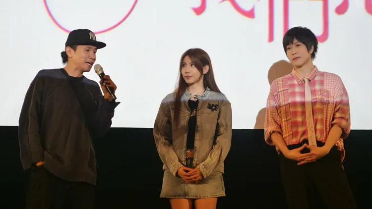 导演游绍翔与阿信、小V一起参加映后。壹壹喜喜提供