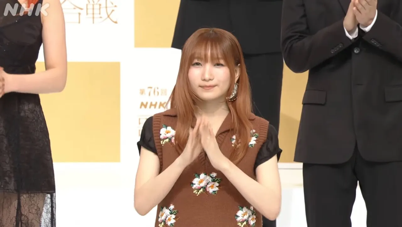 YOASOBI主唱几田莉拉首度以个人身分参加红白。翻摄NHK YouTube