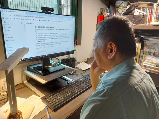 为「这件事」跟ChatGPT吵架！柯文哲气炸：下次不要再这样了