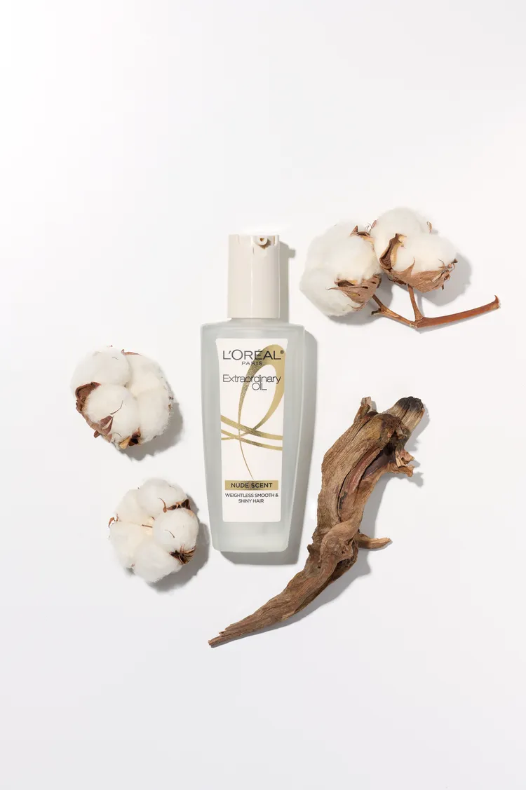 巴黎萊雅金緻護髮精油暖木裸香，100ml／579元。品牌提供