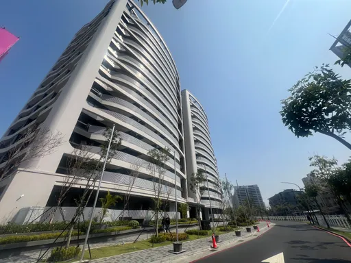 使用执照屡创新高　交屋潮将至市场恐现卖压潮