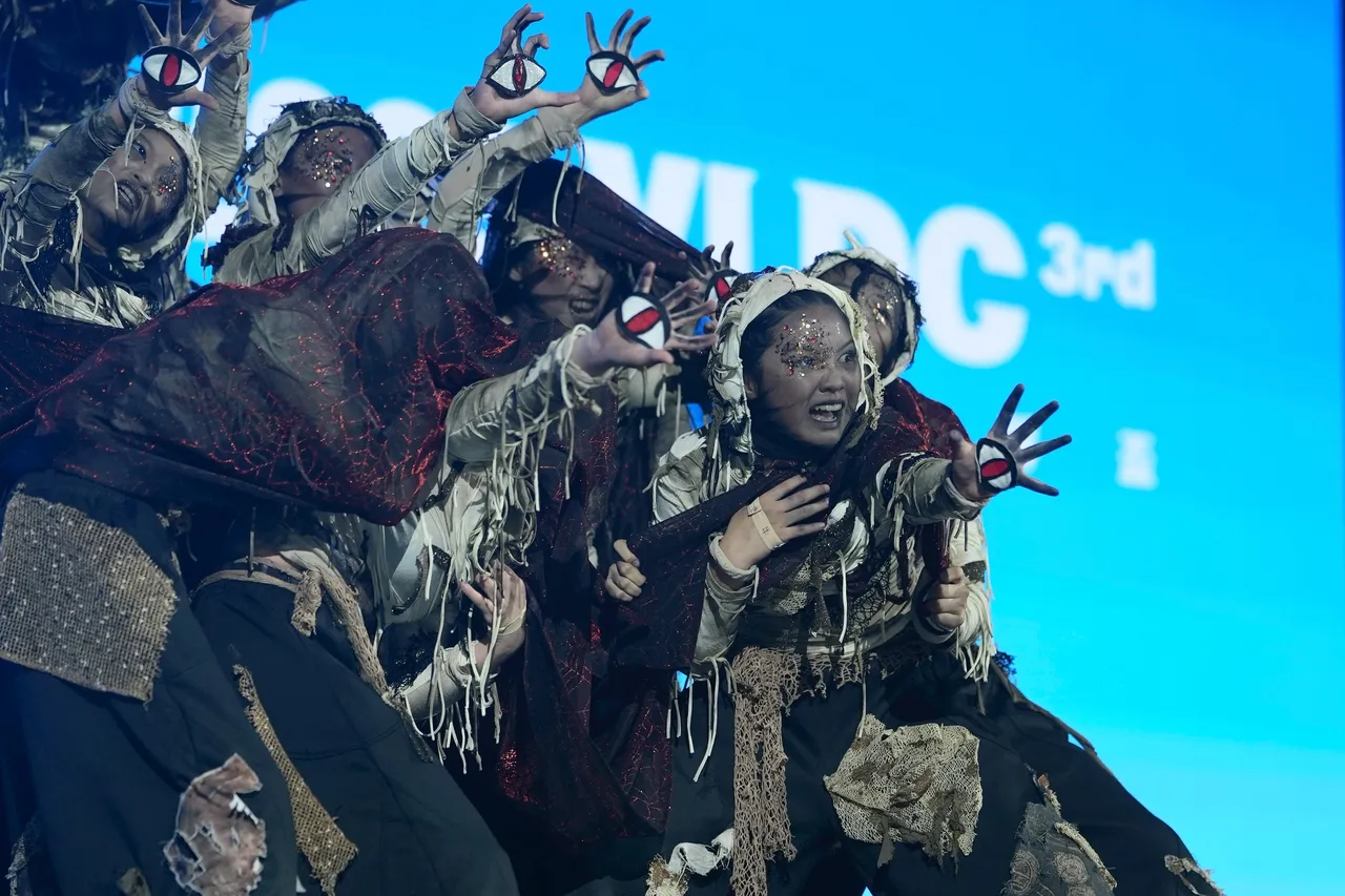 李嘉女儿随舞团TDC参赛。彭欣伟摄