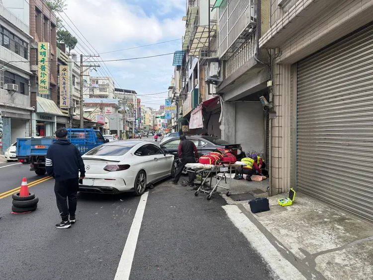 車禍現場。中壢警分局提供