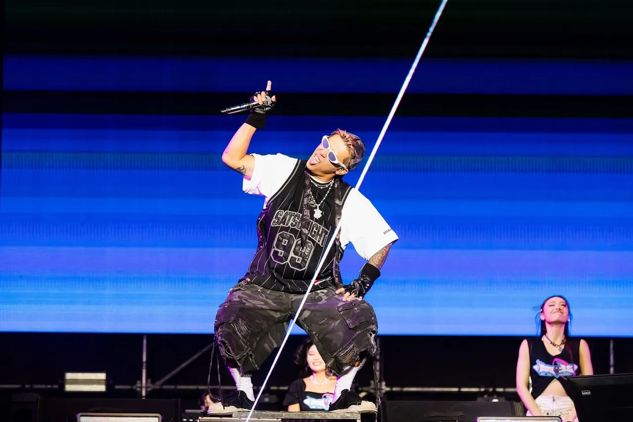 健志。KKLIVE、混血儿娱乐提供