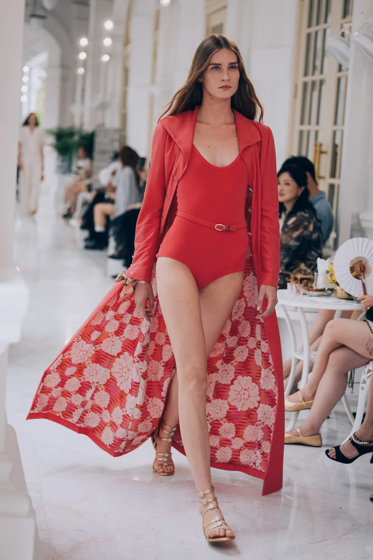 香奈儿2025/26 Cruise度假系列。品牌提供