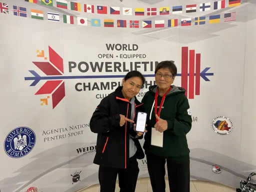 举起175公斤的女人！陈苇绫勇夺世锦赛金牌