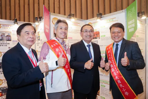 新北道安团队夺「金安奖」双冠　侯友宜：教育扎根打造更安全交通网