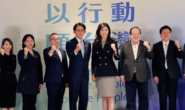 國民黨主席鄭麗文、民眾黨主席黃國昌「以行動顧台灣—主席高峰會談」。李俊毅攝