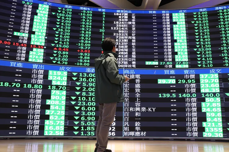 台股21日重挫991点。庄宗达摄