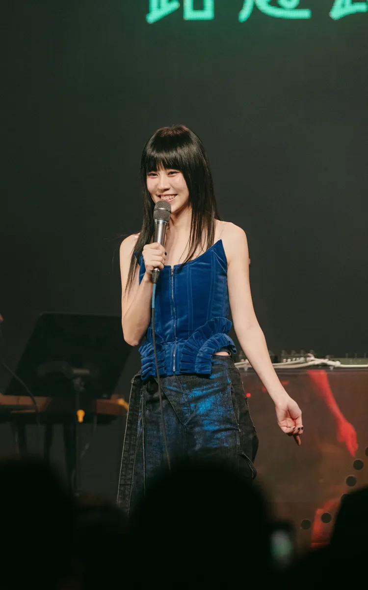 白安《路邊野餐》新專輯巡演12月將赴大陸巡演，明年返回台灣舉辦。相信音樂提供