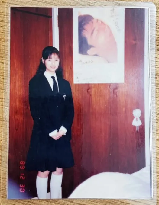 林心如国中时期模样清纯乖巧。翻摄林心如脸书