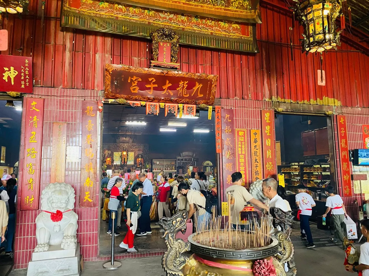 神明曾指示「一定破案，神像也会寻回」，让民众啧啧称奇。取自庙方脸书