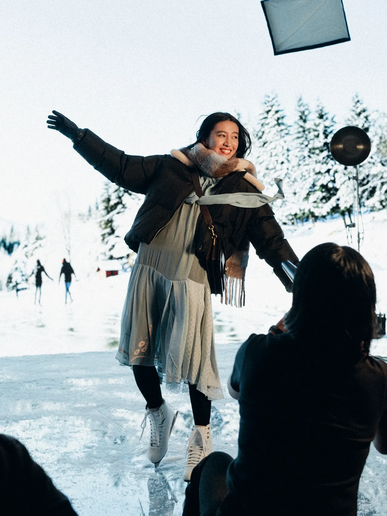 木村光希拍摄COACH全新佳节系列形象广告。品牌提供