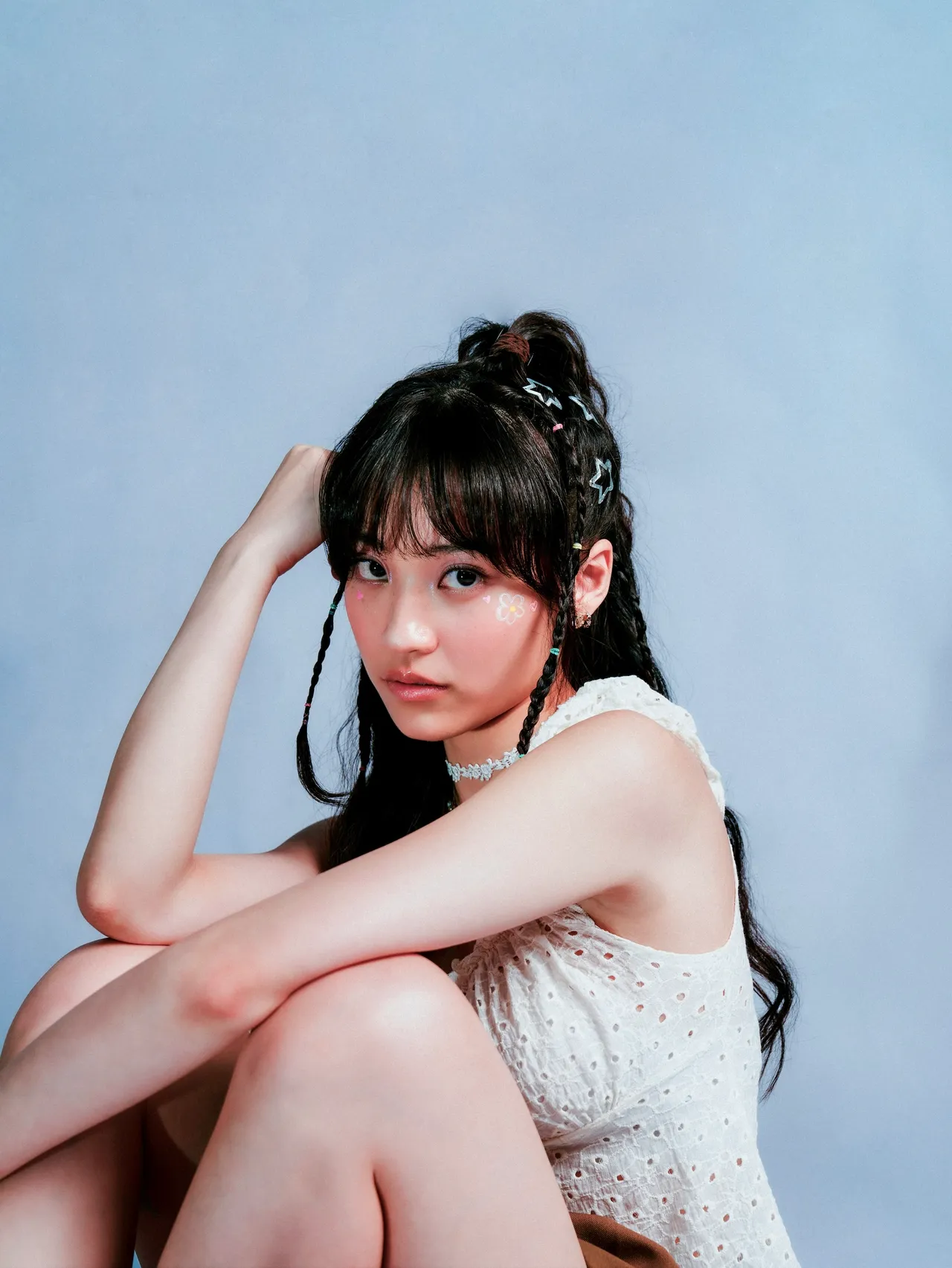 Maderlin Weng推出首张 EP 《All Over Again》。Maderlin Weng提供