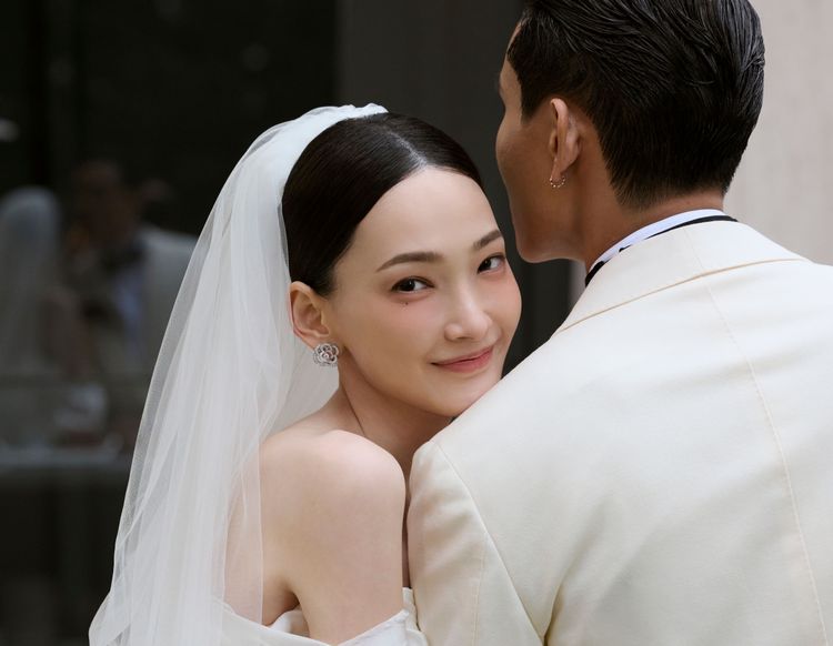 林映唯正式升格人妻！新郎願當「ATM」　深情告白逼哭她