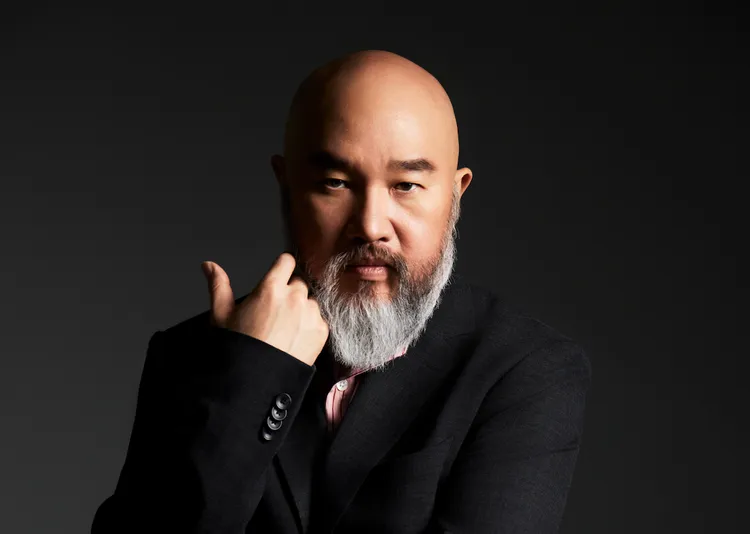 辛龙最新近照曝光。经纪人提供