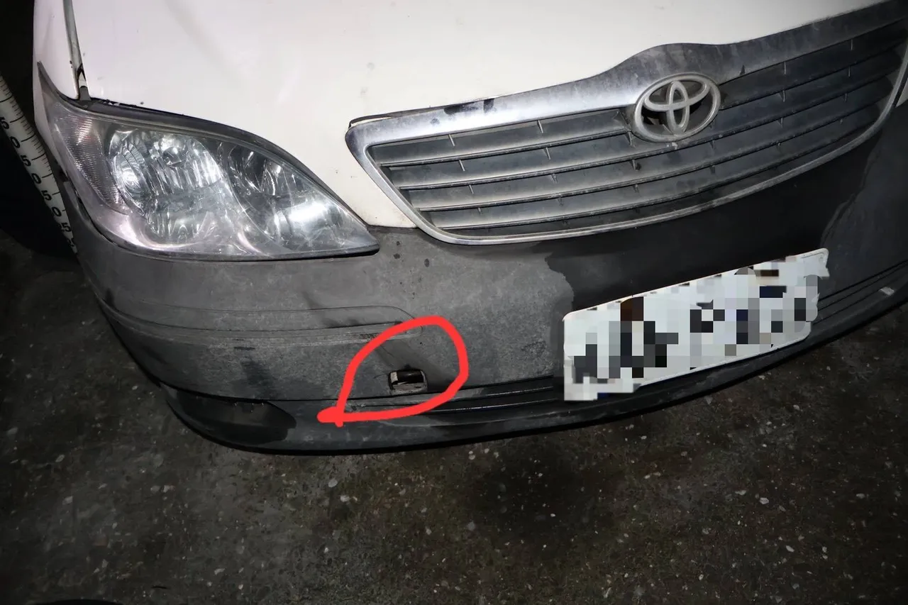 肇事車輛的拖車鉤蓋掉落。警方提供