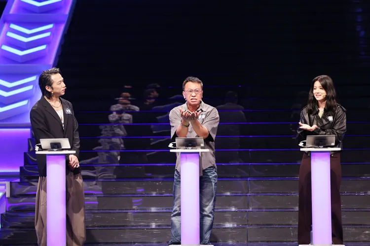 （左起）大飛、游安順、林予晞回顧過往在學校被體罰經歷。公視提供