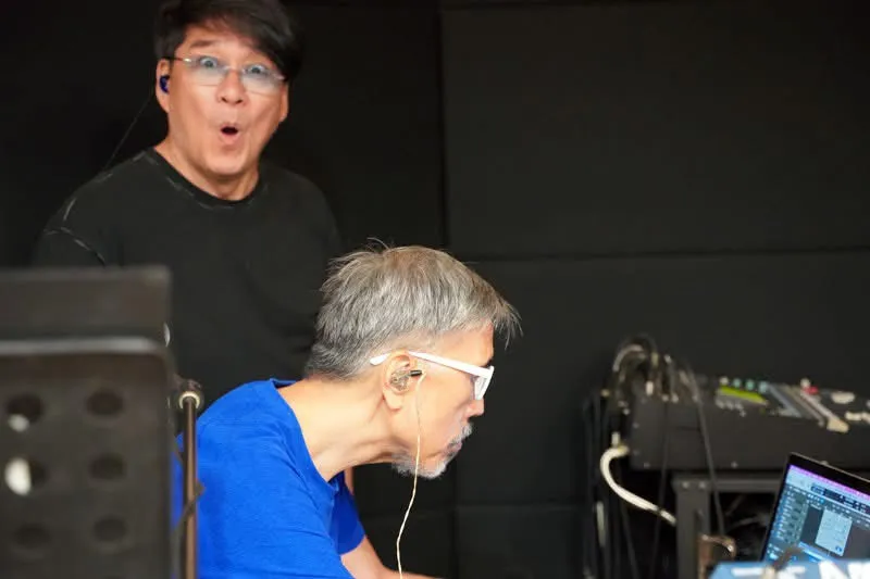 周华健与屠颖是多年的音乐伙伴。翻摄周华健脸书