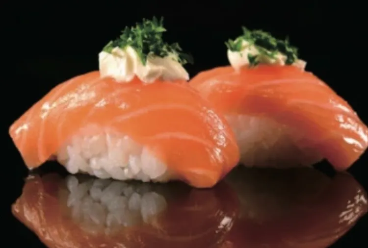 日本高級燻鮭魚是皇室御用標準的美味。JETRO提供