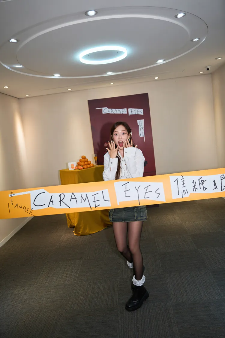 雖宣傳殺青，安吉將為年底跨年與新作備戰。索尼音樂提供