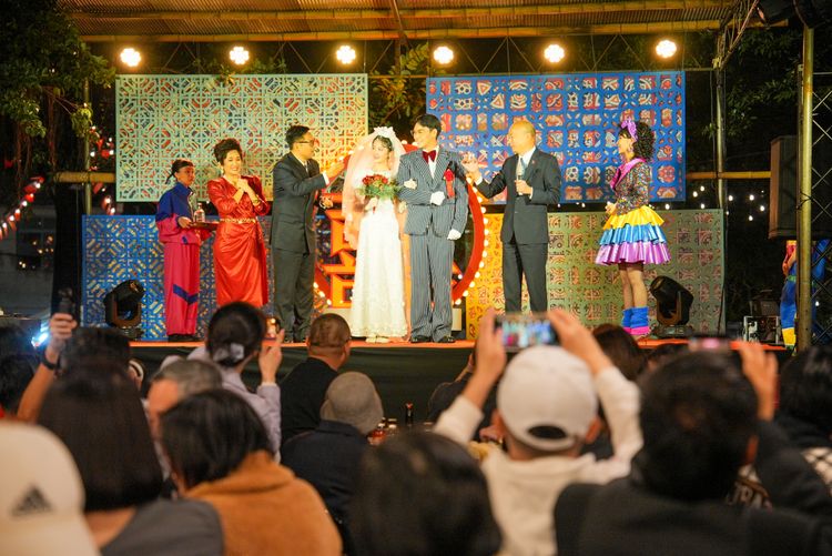 韓國瑜現身喜宴!被cue乾杯遭韓媽媽阻止 加碼清唱《夜襲》