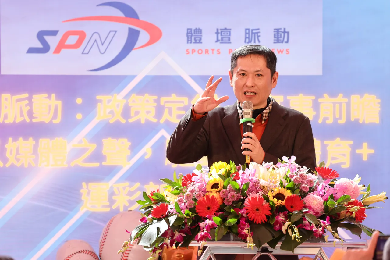 何昱奇的妻子也曾是桌球選手，最後因資源不足離開舞台，讓他一心想為基層體育貢獻心力。民眾提供