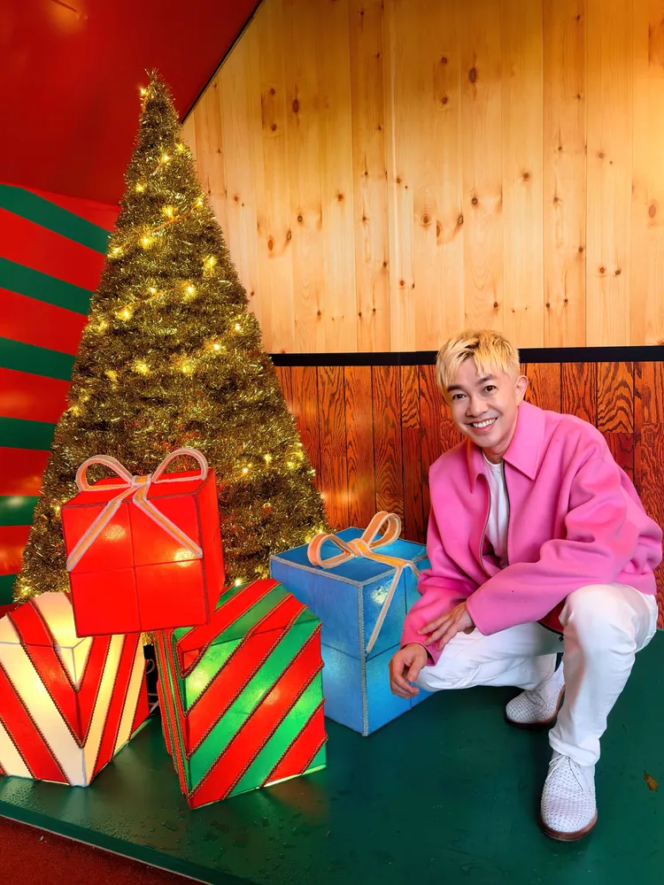 李明川拍完MV腳踝舊疾復發。產值娛樂提供