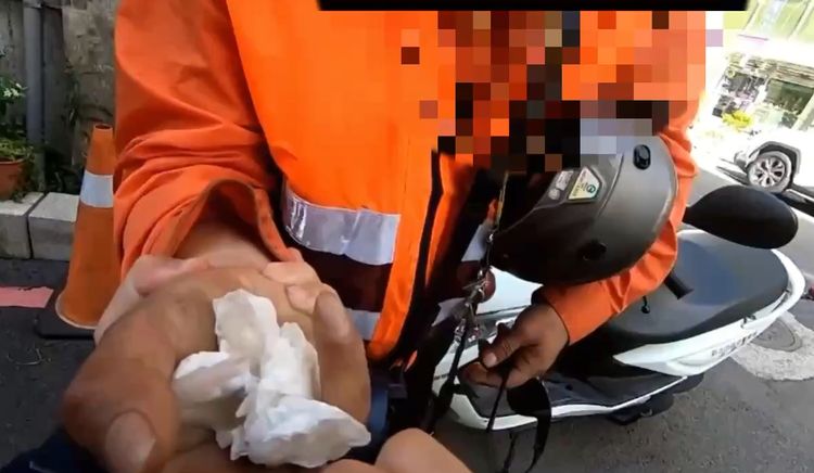 工人騎車買午餐這原因被盤查　竟驗出毒駕！同事等不到便當也傻眼