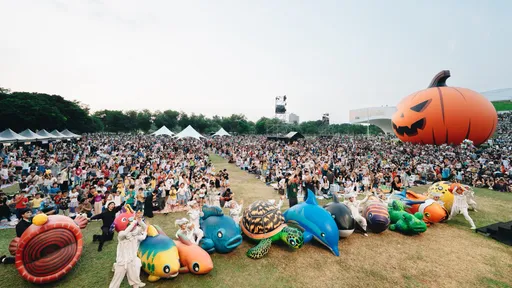 3天吸60萬人潮！2025高雄萬聖節圓滿落幕　22公尺巨大南瓜打卡新亮點